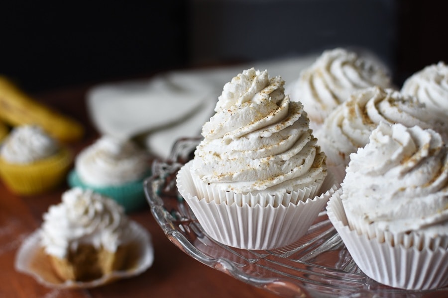21 Day Fix Banana Cupcakes with Whipped Cardamom-Coconut Cream Frosting