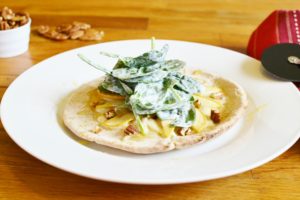21 Day Fix Apple Goat Cheese Pizza
