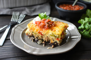 This easy 21 Day Fix Make-Ahead Southwestern Breakfast Casserole is the perfect meal-prep or company breakfast! Great for brunches and holiday guests, it's also gluten-free!