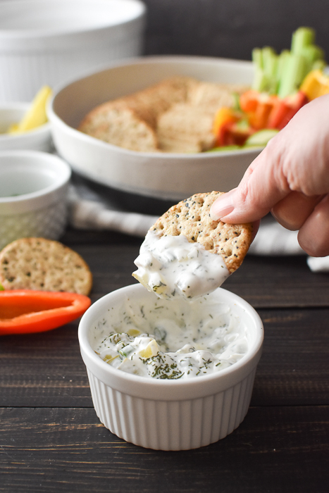 Healthy Dill Pickle Dip | 21 Day Fix Dill Pickle Dip