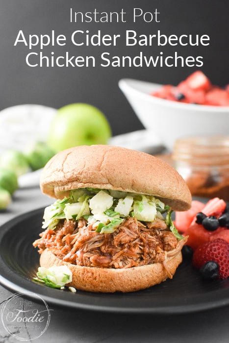 These Apple Barbecue Chicken Sandwiches are sweet-spicy deliciousness topped with a tangy green apple and brussels sprout slaw. 21 Day Fix approved, Weight Watchers friendly and gluten-free! #21dayfix #beachbody #portionfix #ww #weightwatchers #glutenfree #healthy #healthylunch #mealprep #healthydinner #fallfood #winterfood #kidfriendly #familyfriendly